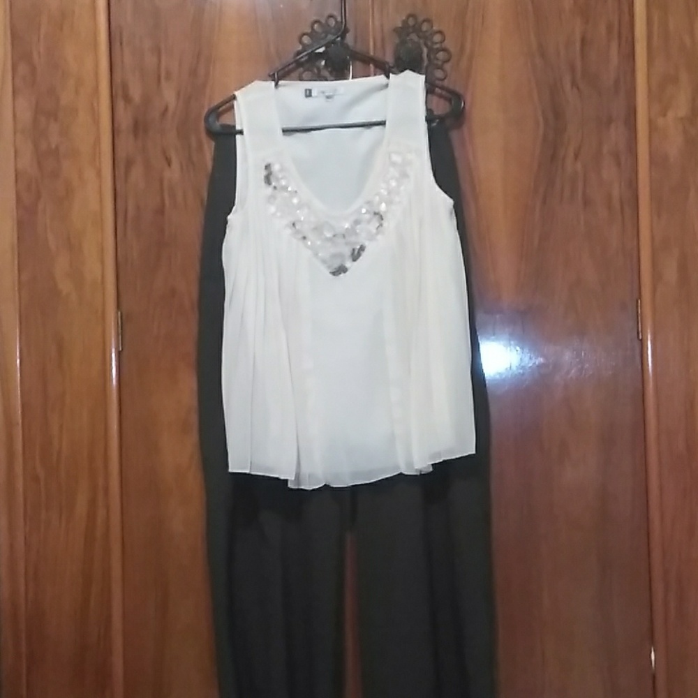 Cream blouse - Picture 2 of 3